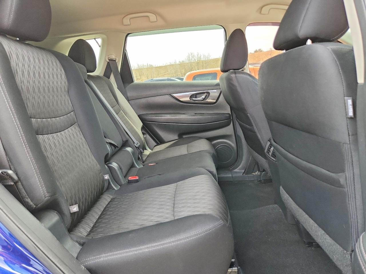 2018 NISSAN ROGUE SV photo 31