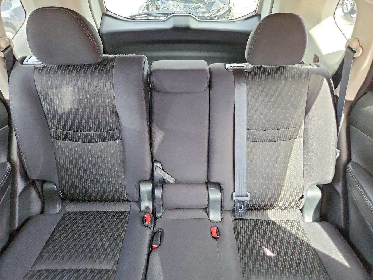 2018 NISSAN ROGUE SV photo 28
