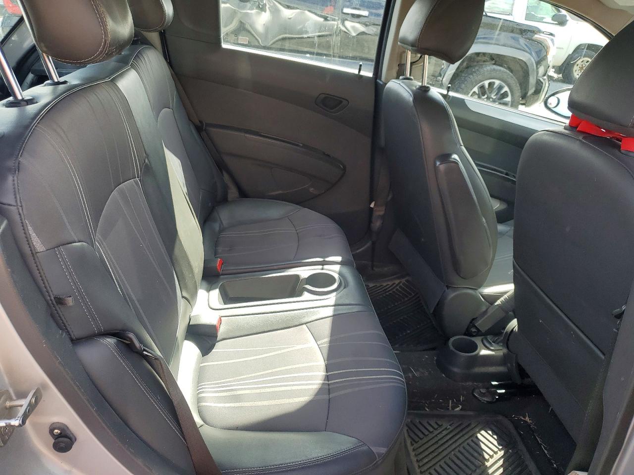 2015 CHEVROLET SPARK 1LT photo 10