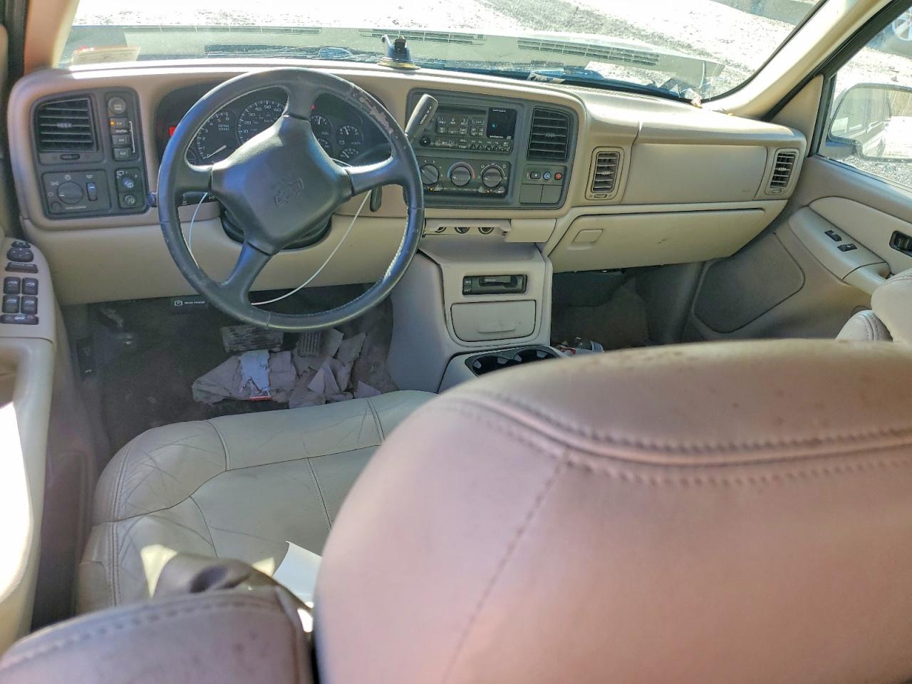 2002 CHEVROLET SUBURBAN K1500 photo 15