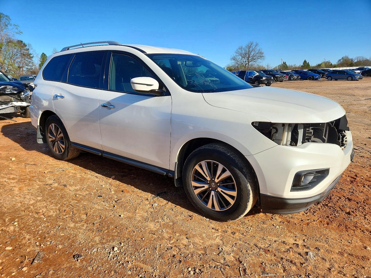 2017 NISSAN PATHFINDER SV photo 7