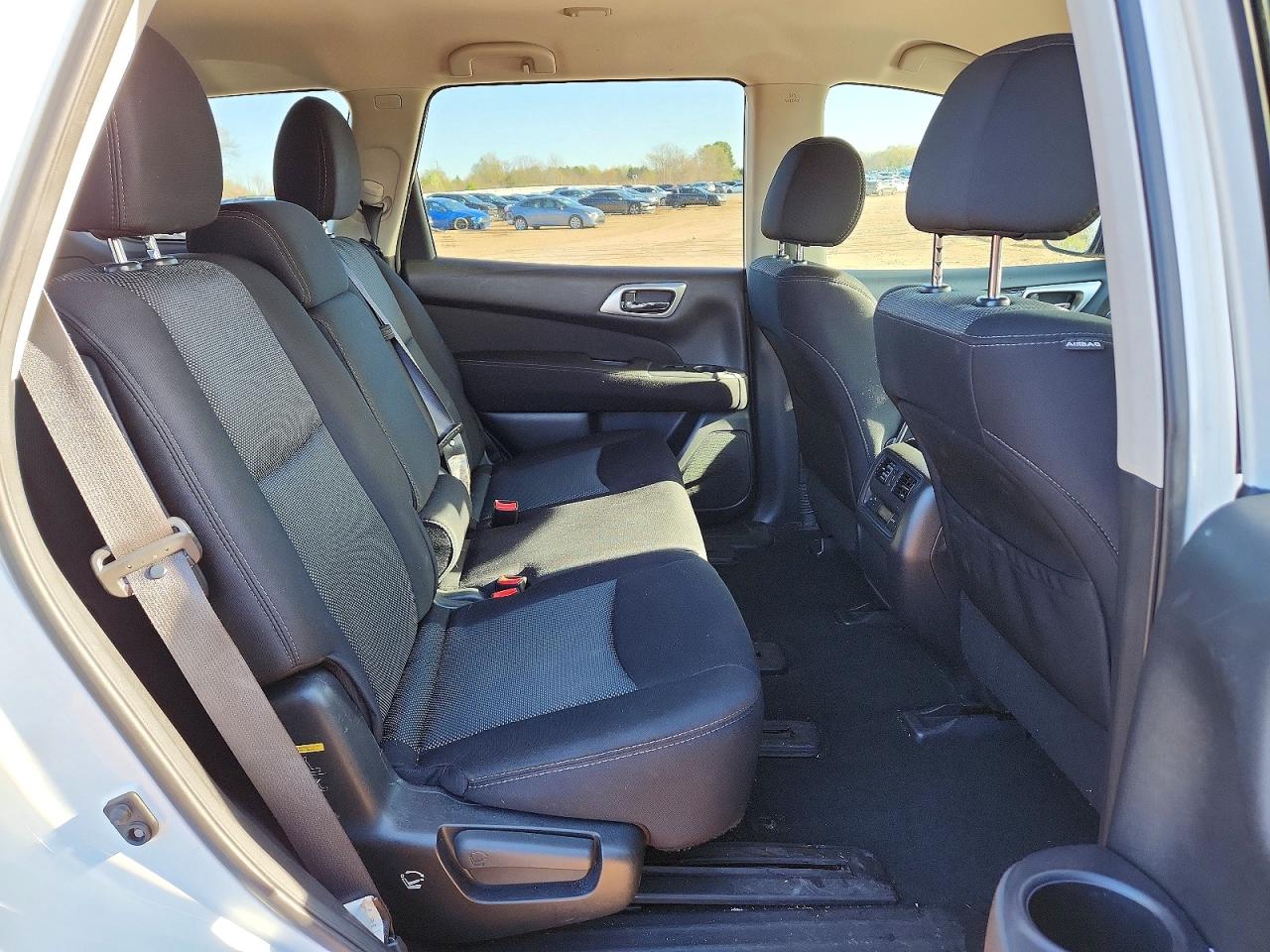 2017 NISSAN PATHFINDER SV photo 21
