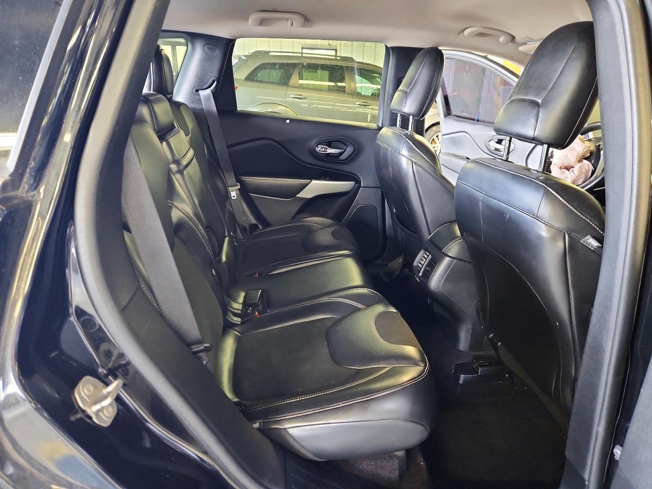 2018 JEEP CHEROKEE LATITUDE PLUS photo 11