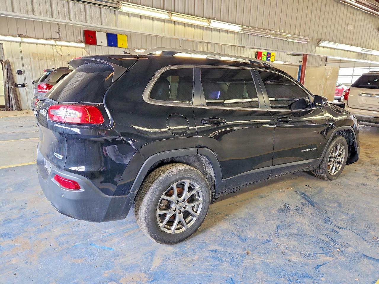2018 JEEP CHEROKEE LATITUDE PLUS photo 3
