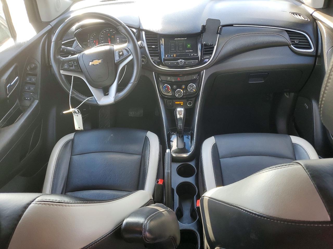 2018 CHEVROLET TRAX PREMIER photo 15