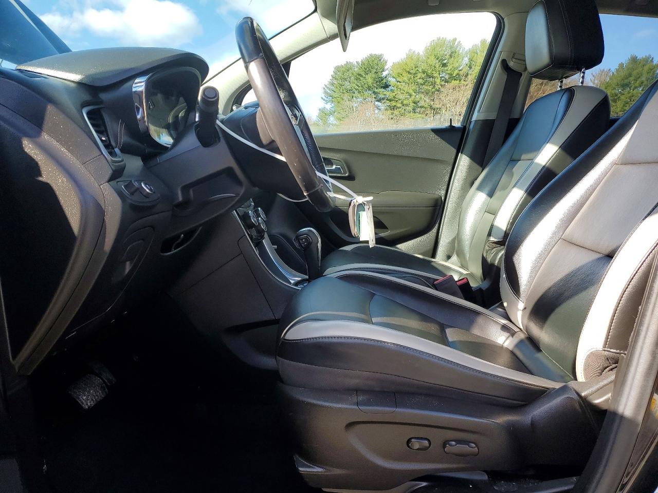 2018 CHEVROLET TRAX PREMIER photo 13