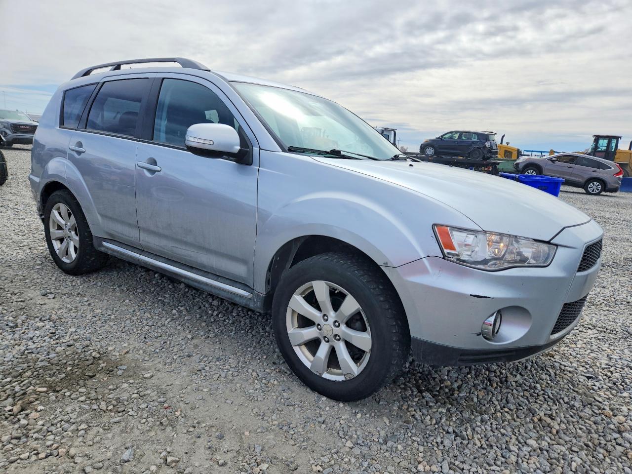 2010 MITSUBISHI OUTLANDER XLS photo 13