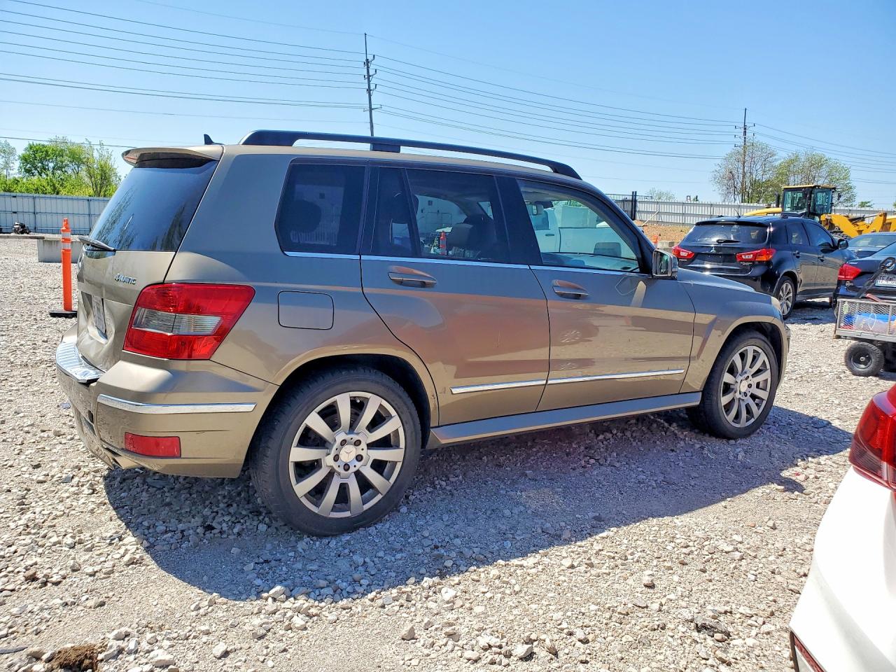 2010 MERCEDES-BENZ GLK 350 4MATIC photo 3