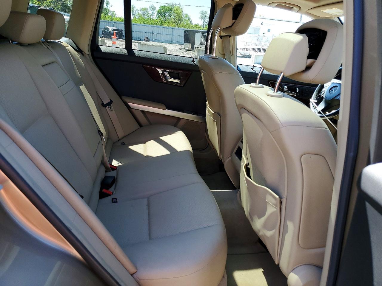 2010 MERCEDES-BENZ GLK 350 4MATIC photo 11