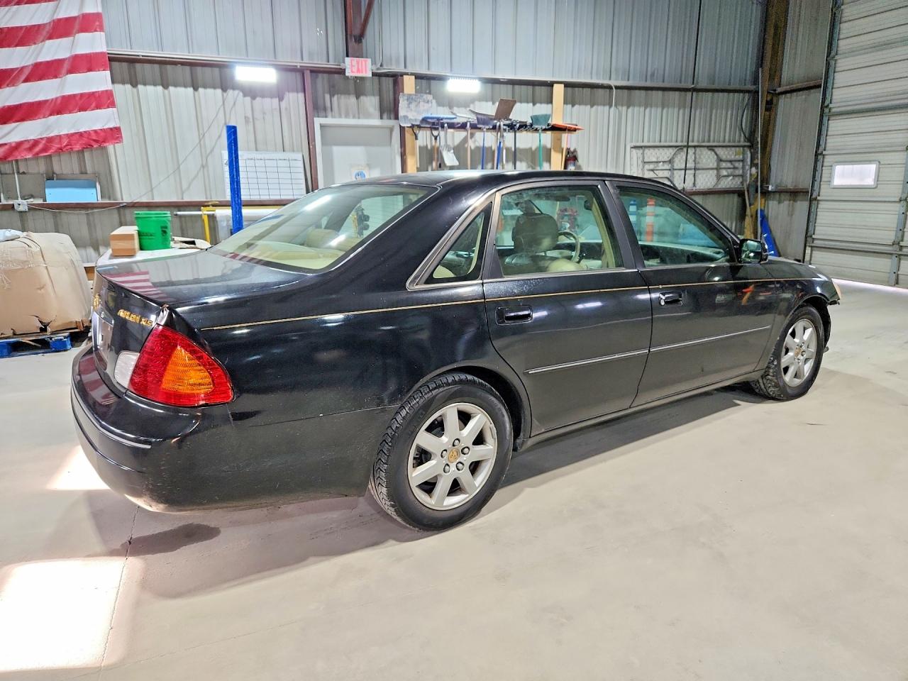 2001 TOYOTA AVALON XLS photo 7