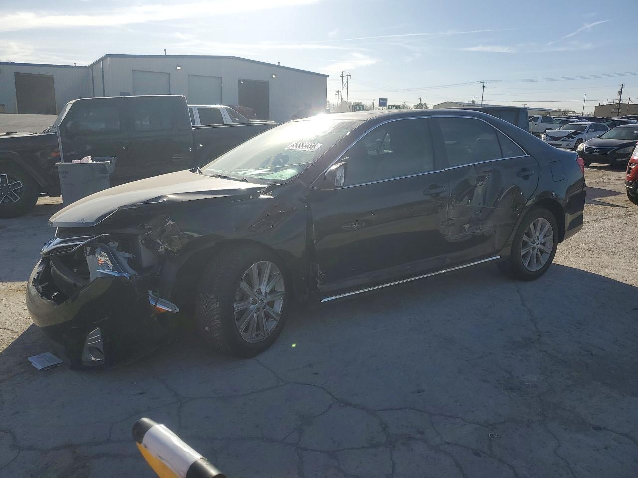 2012 TOYOTA CAMRY
