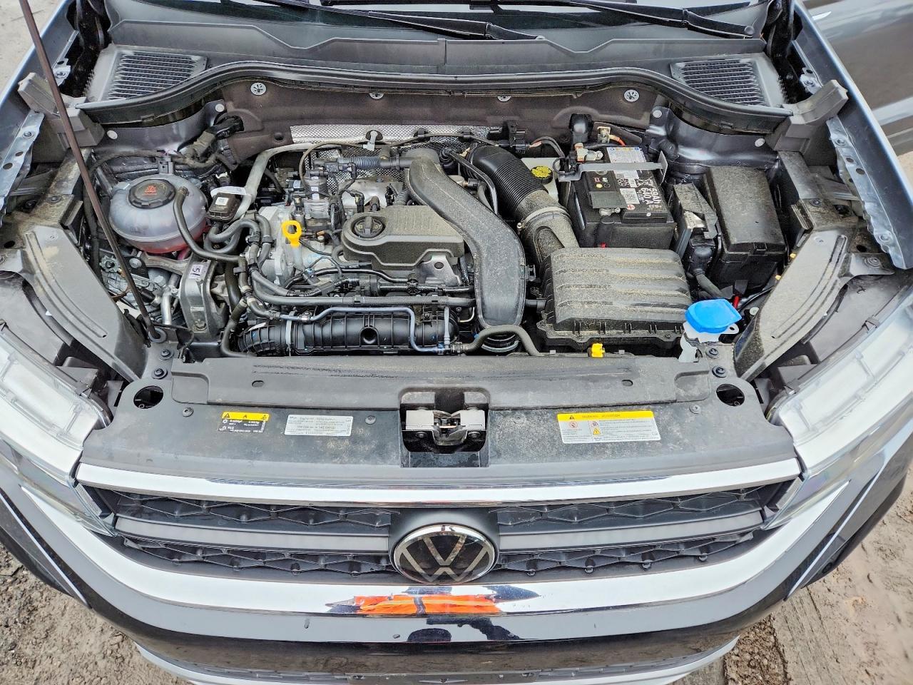 2024 VOLKSWAGEN TAOS S photo 23
