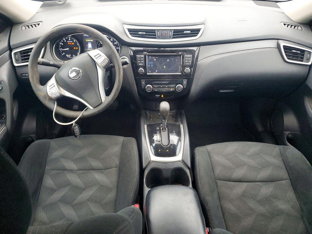 2016 NISSAN ROGUE SV photo 22
