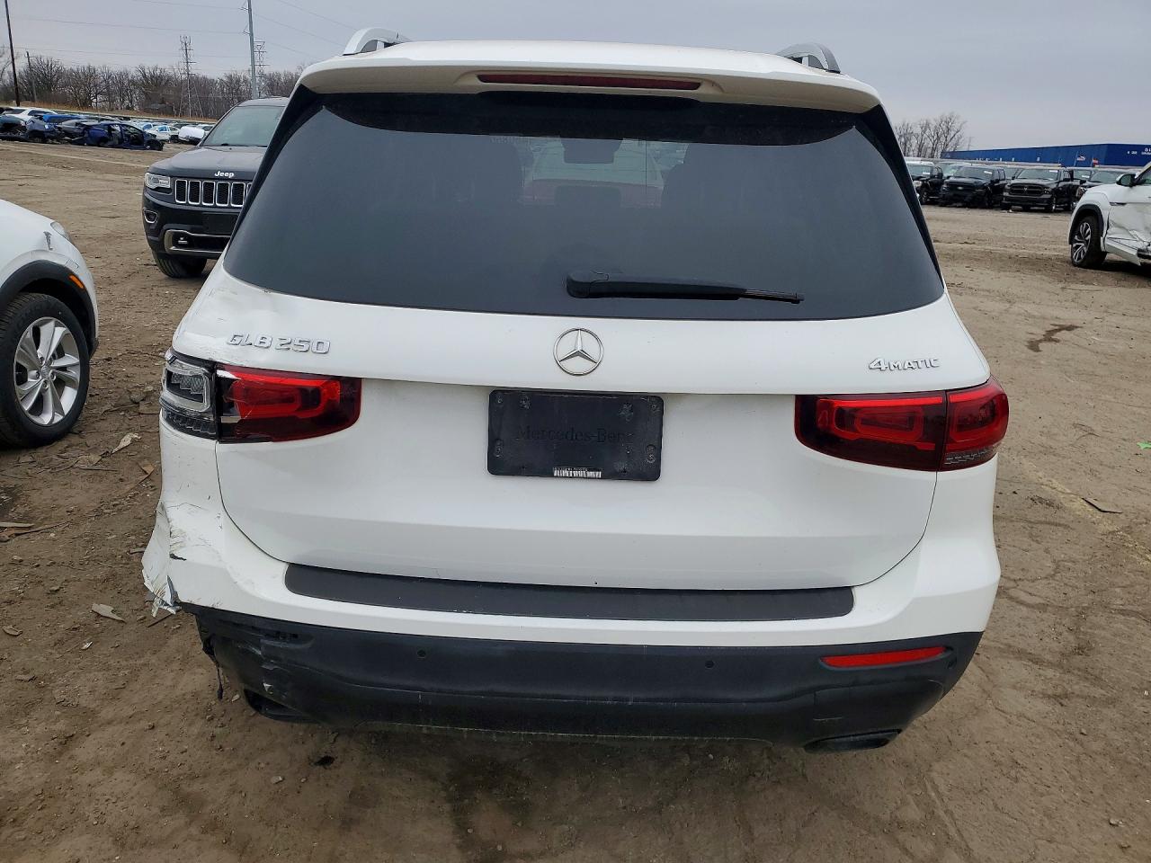 2020 MERCEDES-BENZ GLB 250 4MATIC photo 6