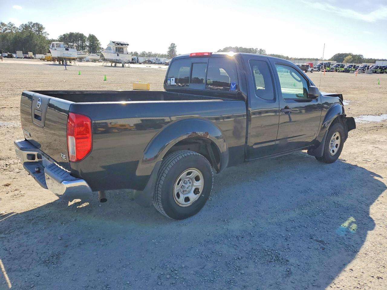 2006 NISSAN FRONTIER XE photo 5