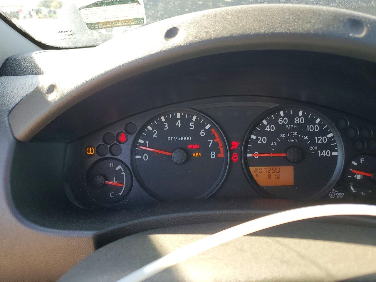 2006 NISSAN FRONTIER XE photo 17