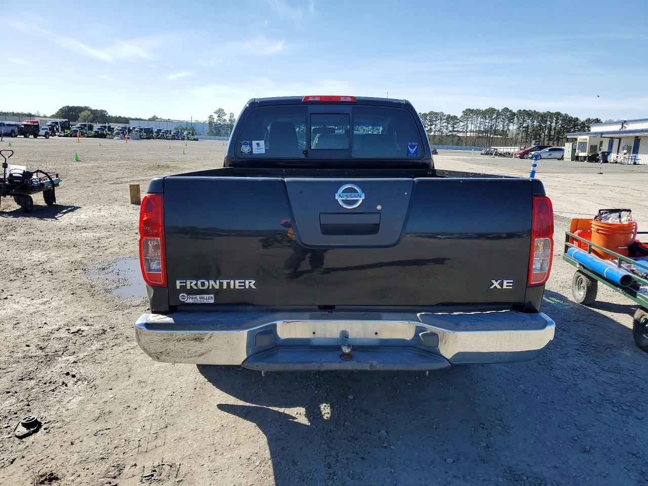 2006 NISSAN FRONTIER XE photo 11