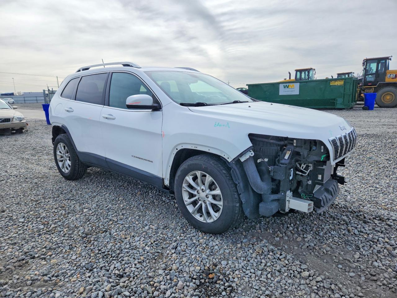 2019 JEEP CHEROKEE LATITUDE photo 4