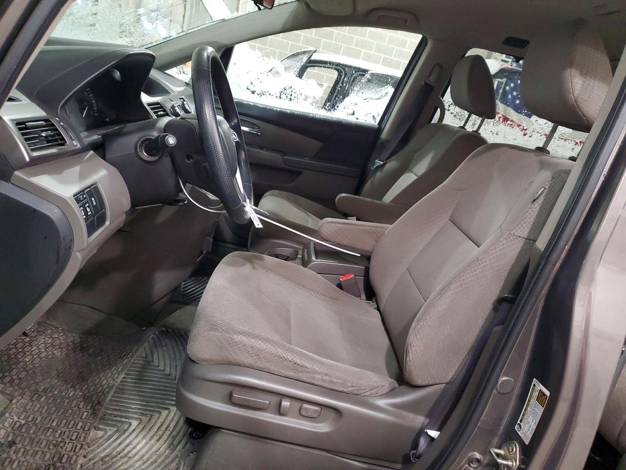 2016 HONDA ODYSSEY SE photo 7