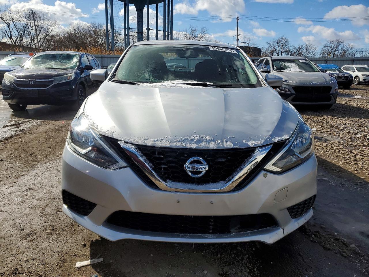 2019 NISSAN SENTRA SV photo 5