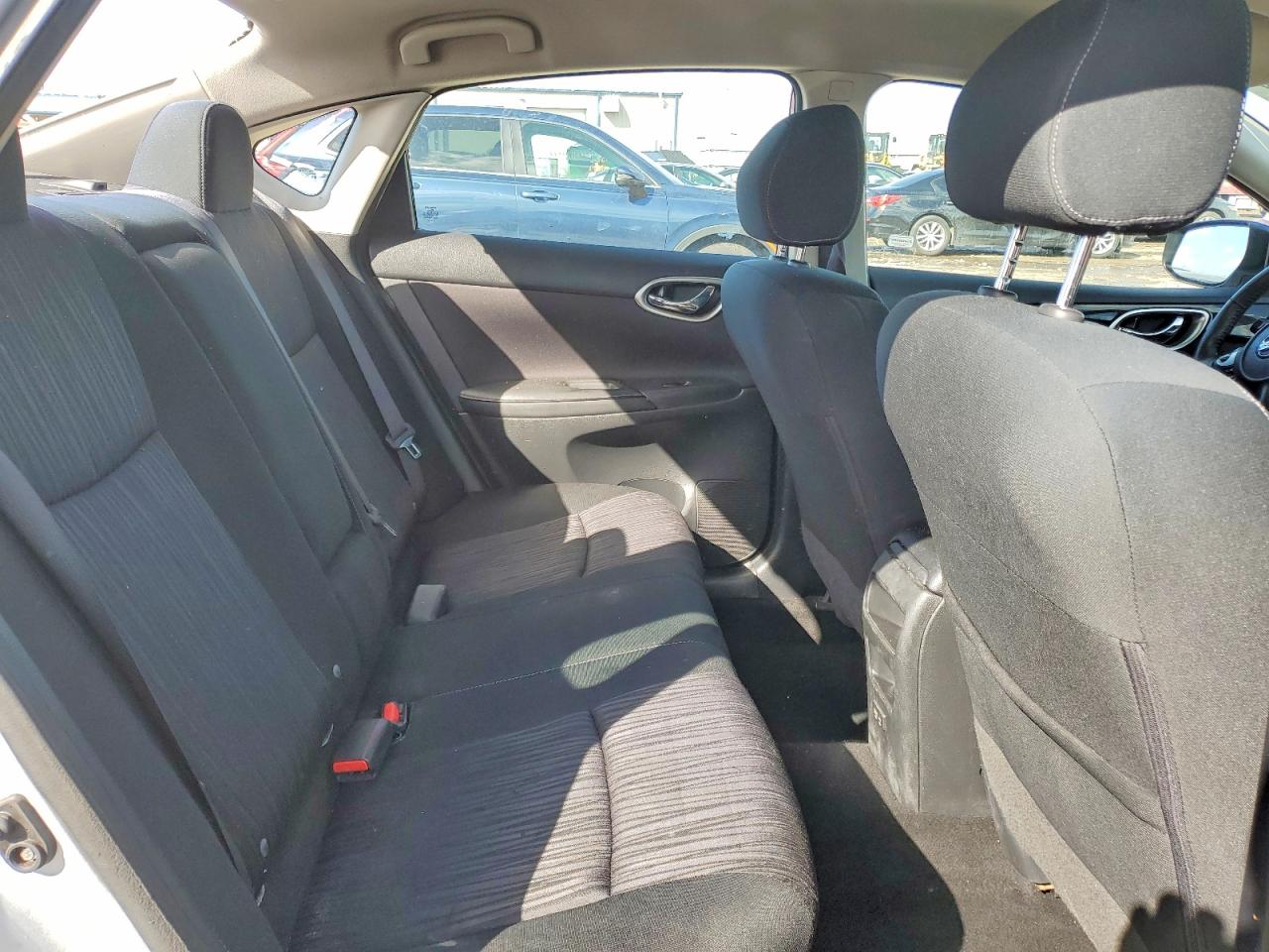 2019 NISSAN SENTRA SV photo 10