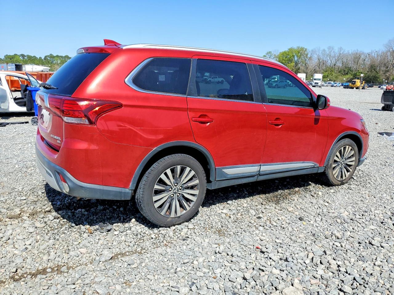 2019 MITSUBISHI OUTLANDER SE photo 5