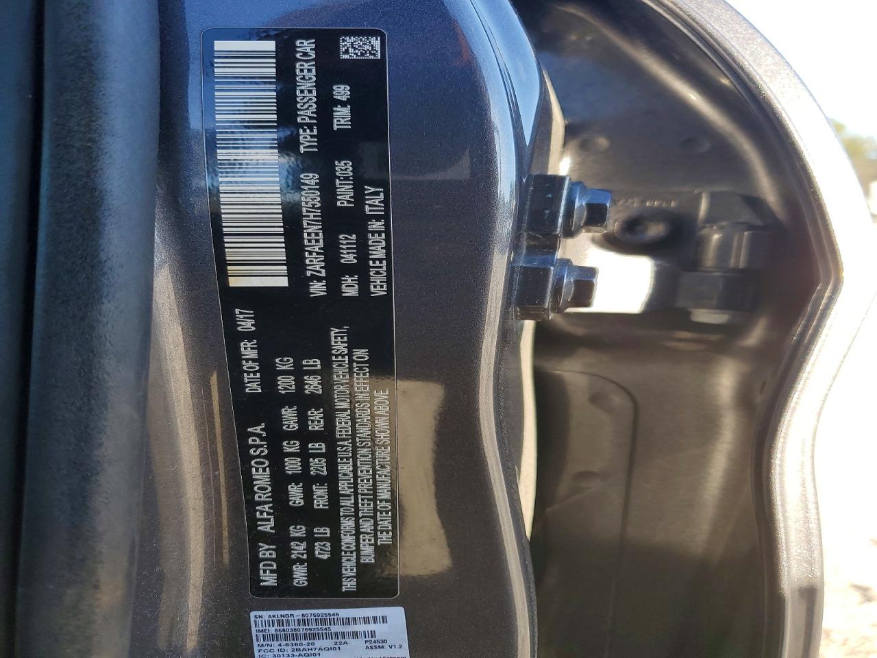 2017 ALFA ROMEO GIULIA TI Q4 photo 23