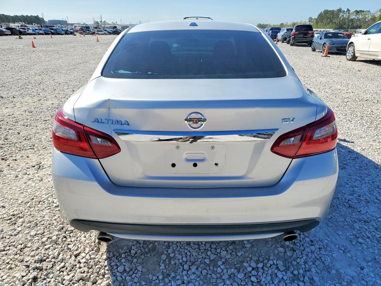 2018 NISSAN ALTIMA 2.5 SV photo 16