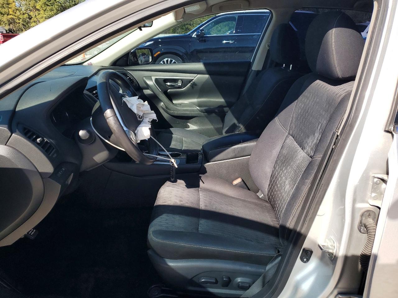 2018 NISSAN ALTIMA 2.5 SV photo 19