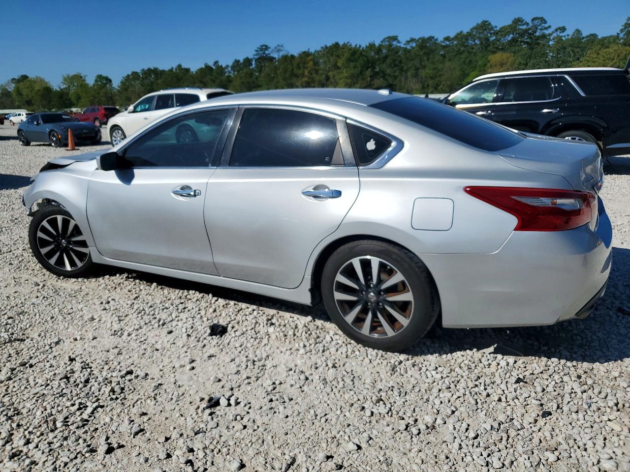2018 NISSAN ALTIMA 2.5 SV photo 4