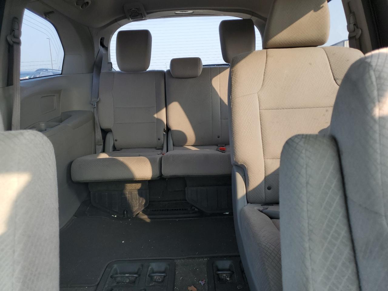 2014 HONDA ODYSSEY EX photo 10