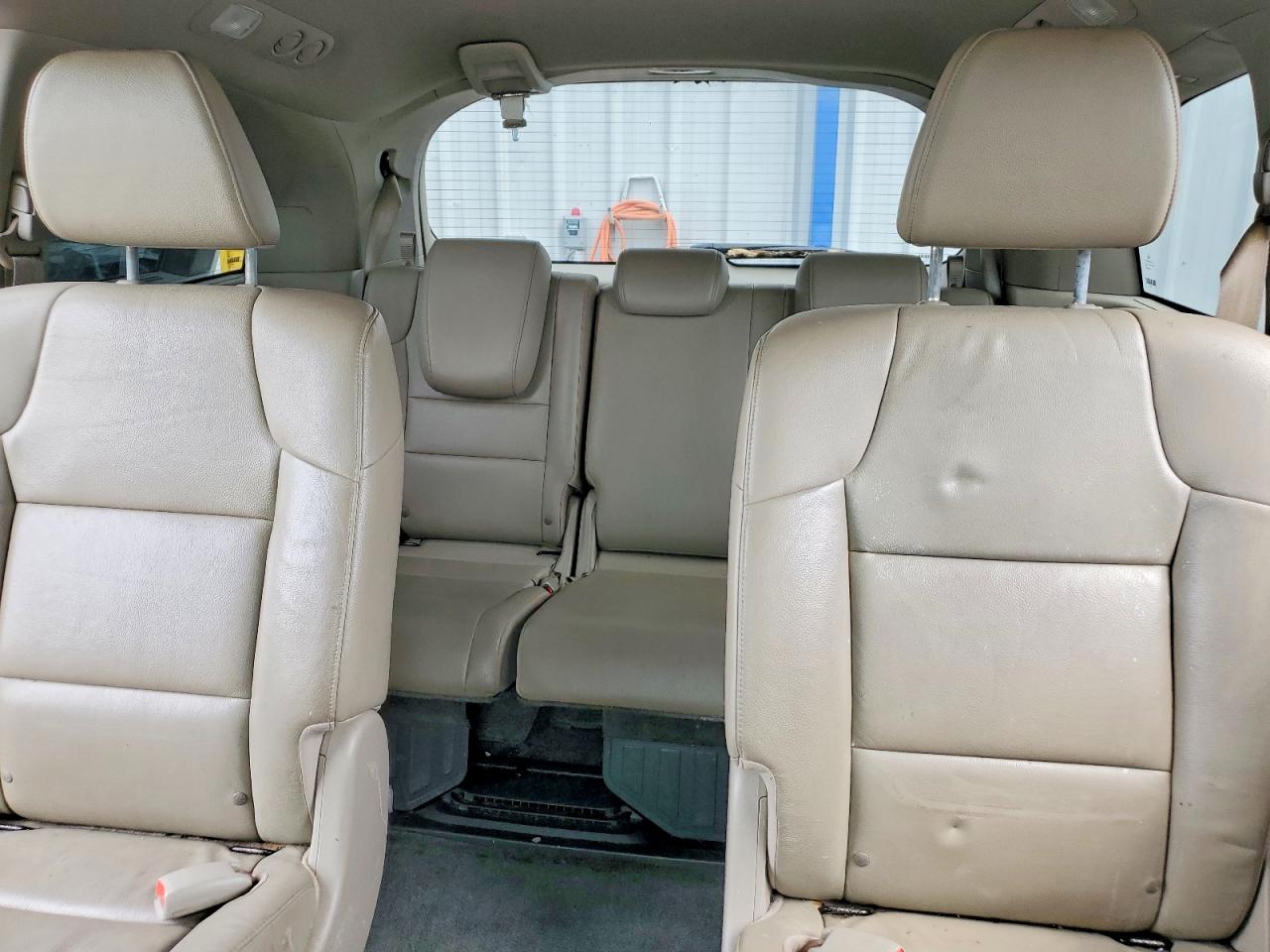 2016 HONDA ODYSSEY EXL photo 10