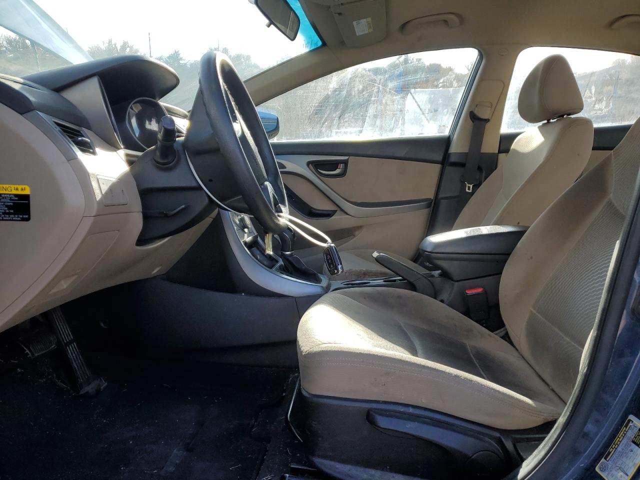 2015 HYUNDAI ELANTRA SE photo 13