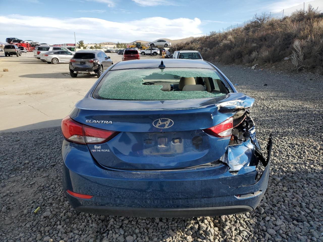 2015 HYUNDAI ELANTRA SE photo 11