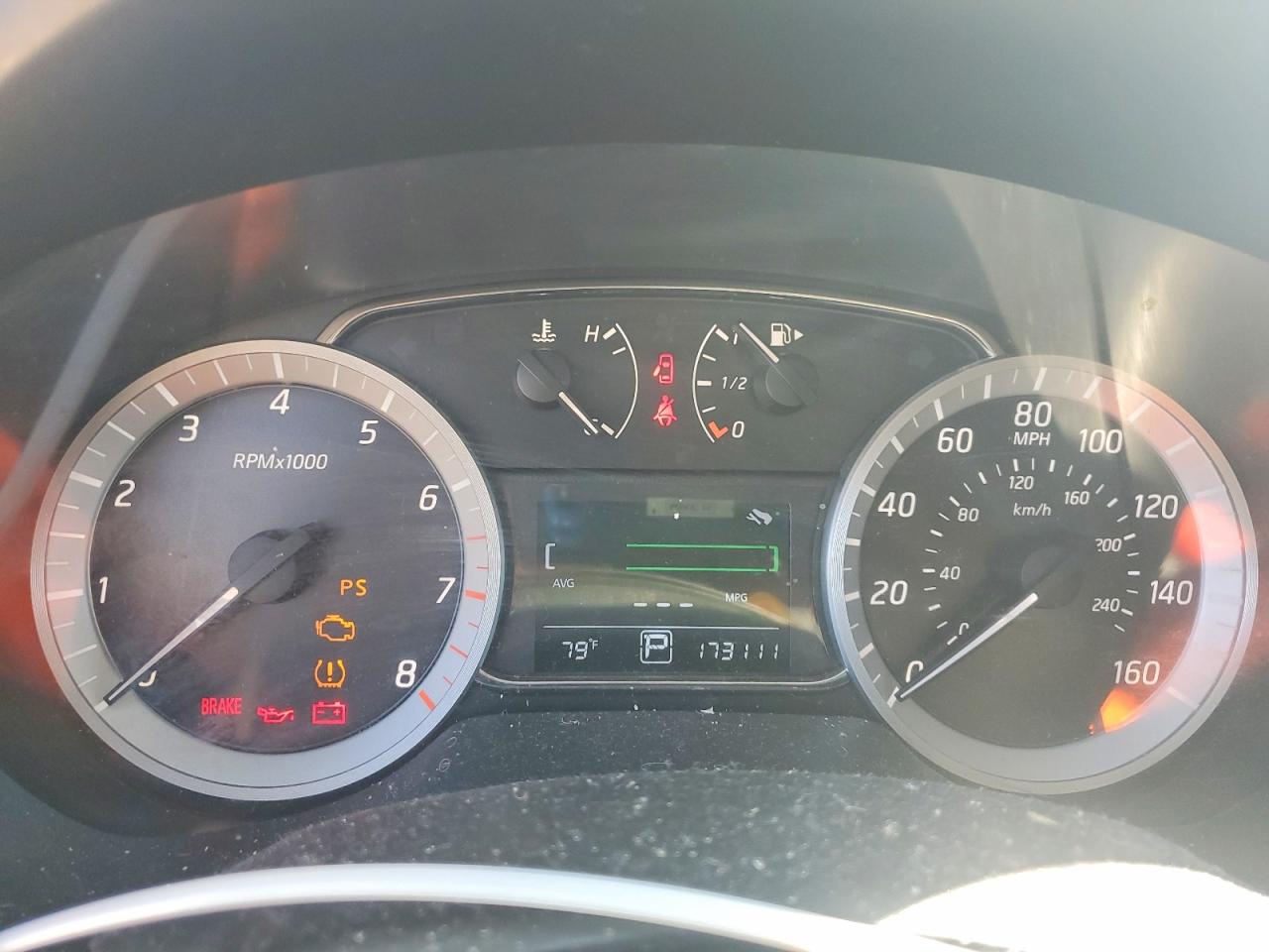 2013 NISSAN SENTRA S photo 9