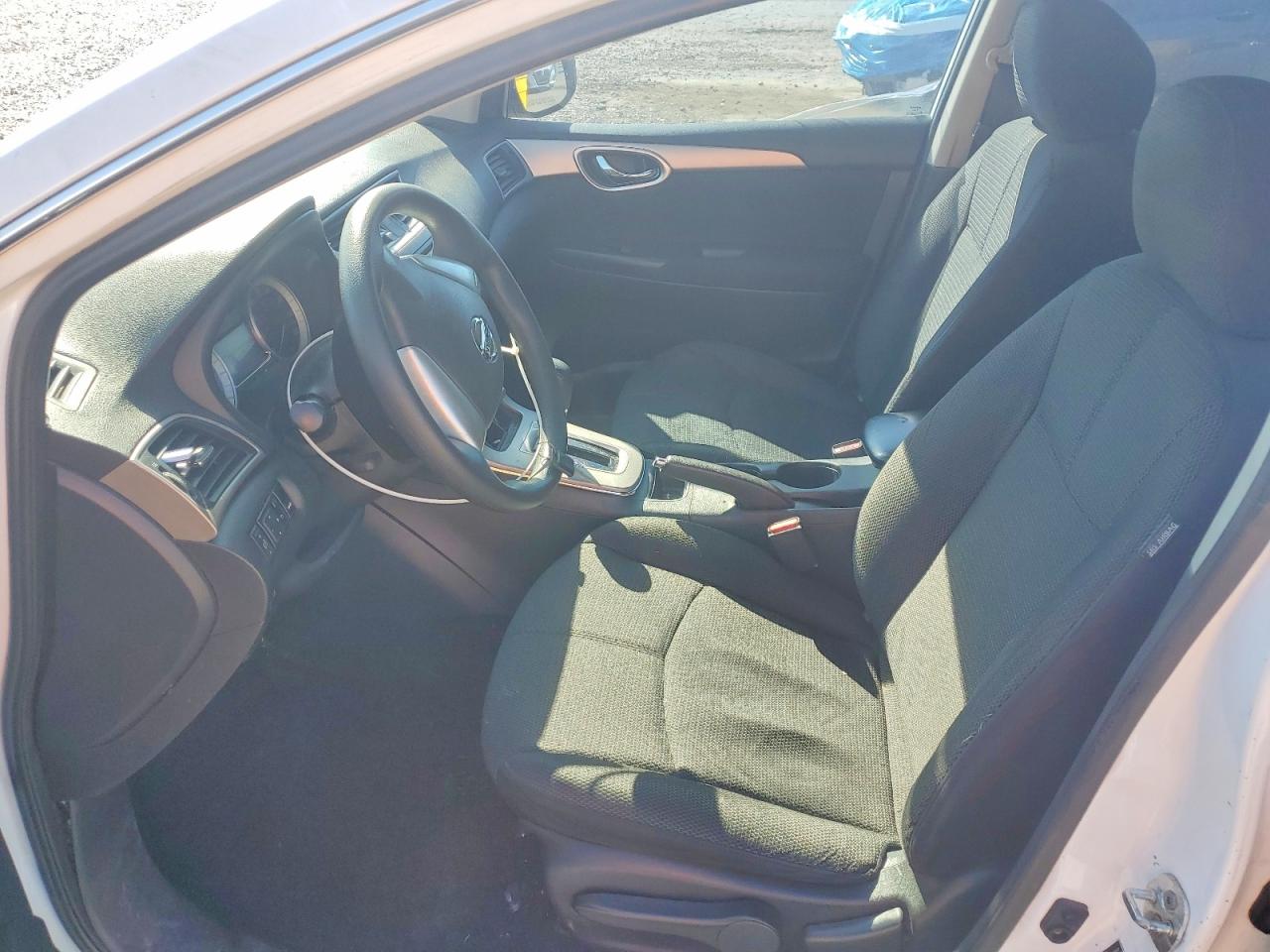 2013 NISSAN SENTRA S photo 7