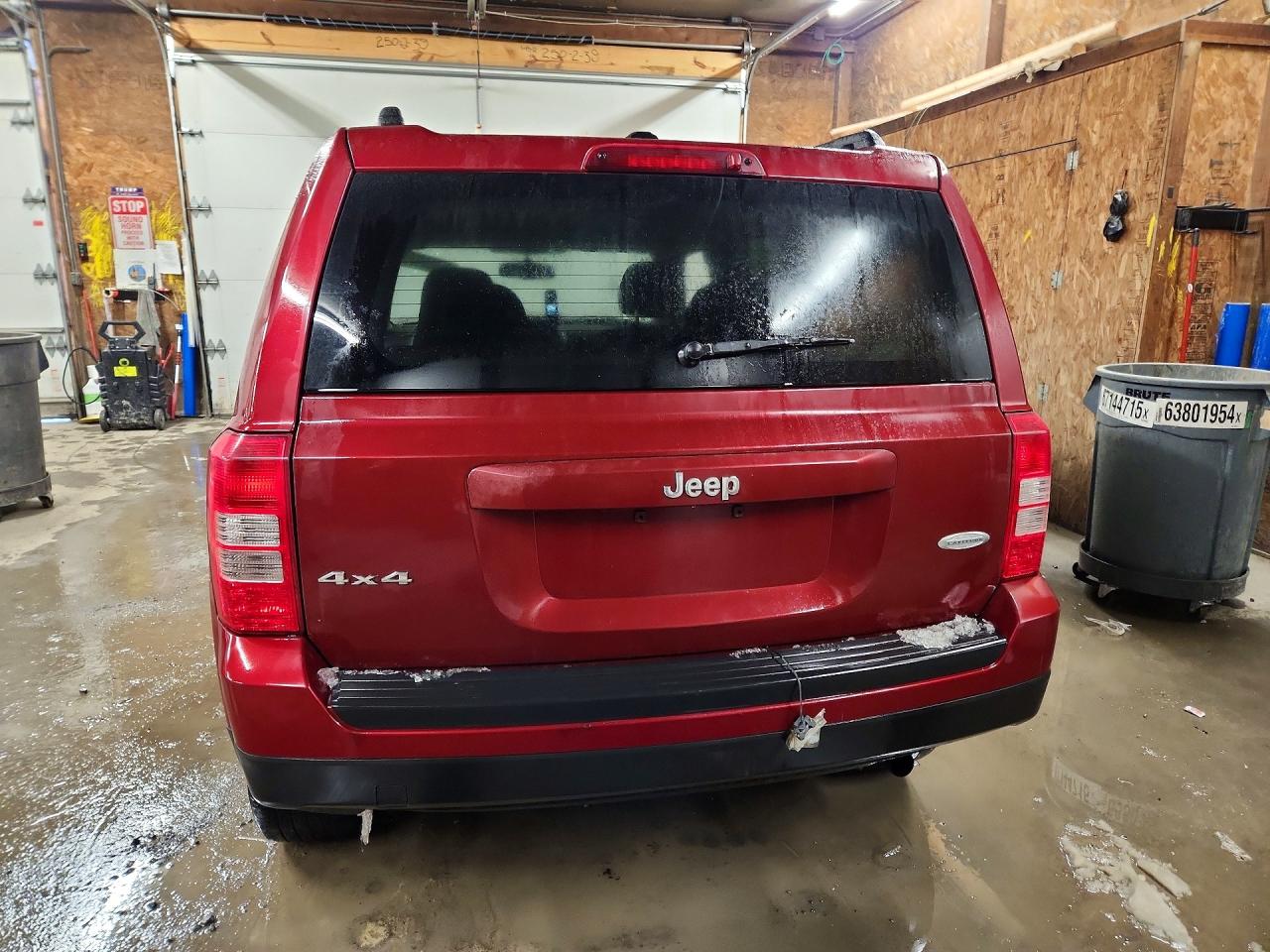 2015 JEEP PATRIOT LATITUDE photo 6