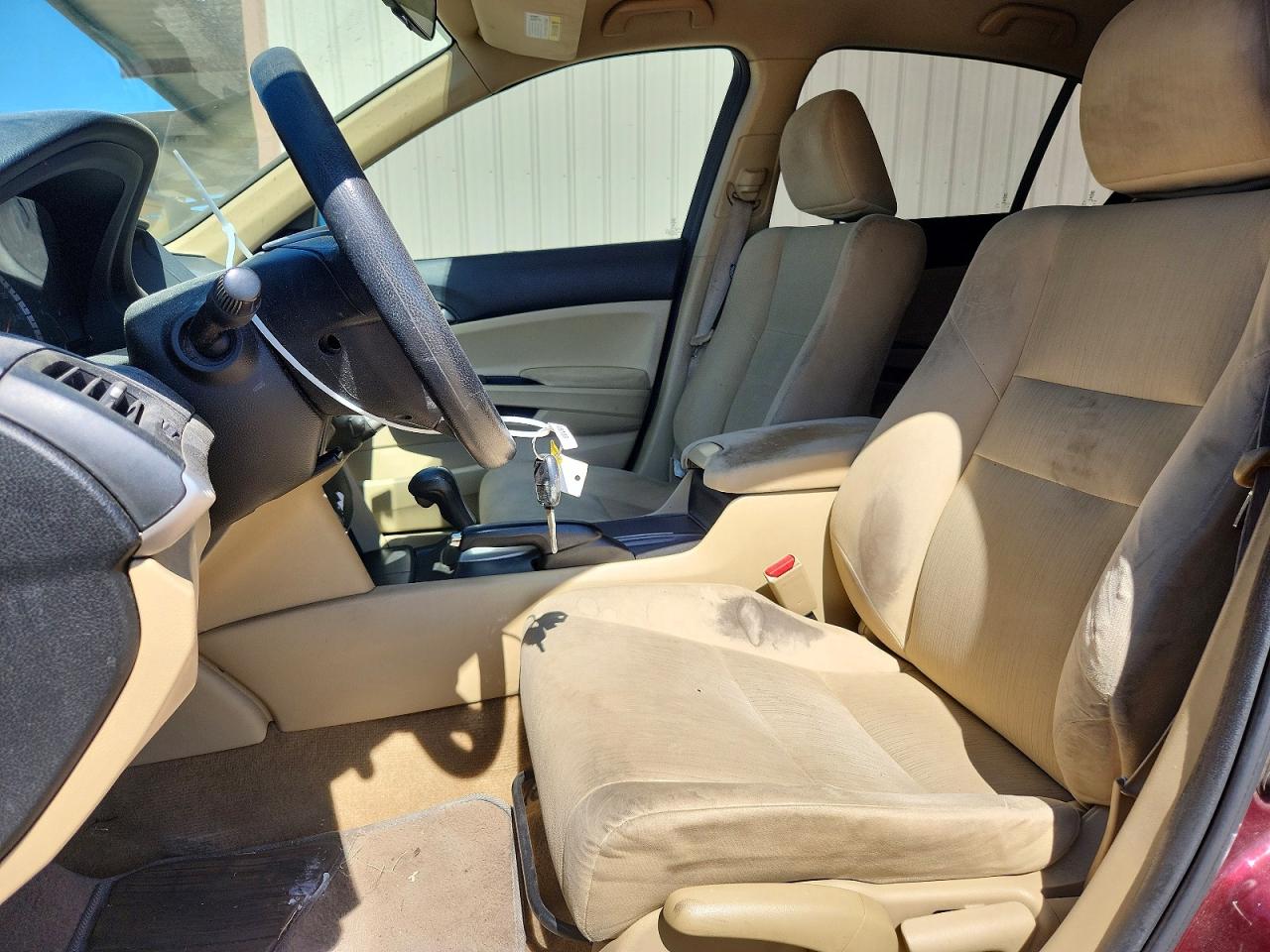 2012 HONDA ACCORD photo 7