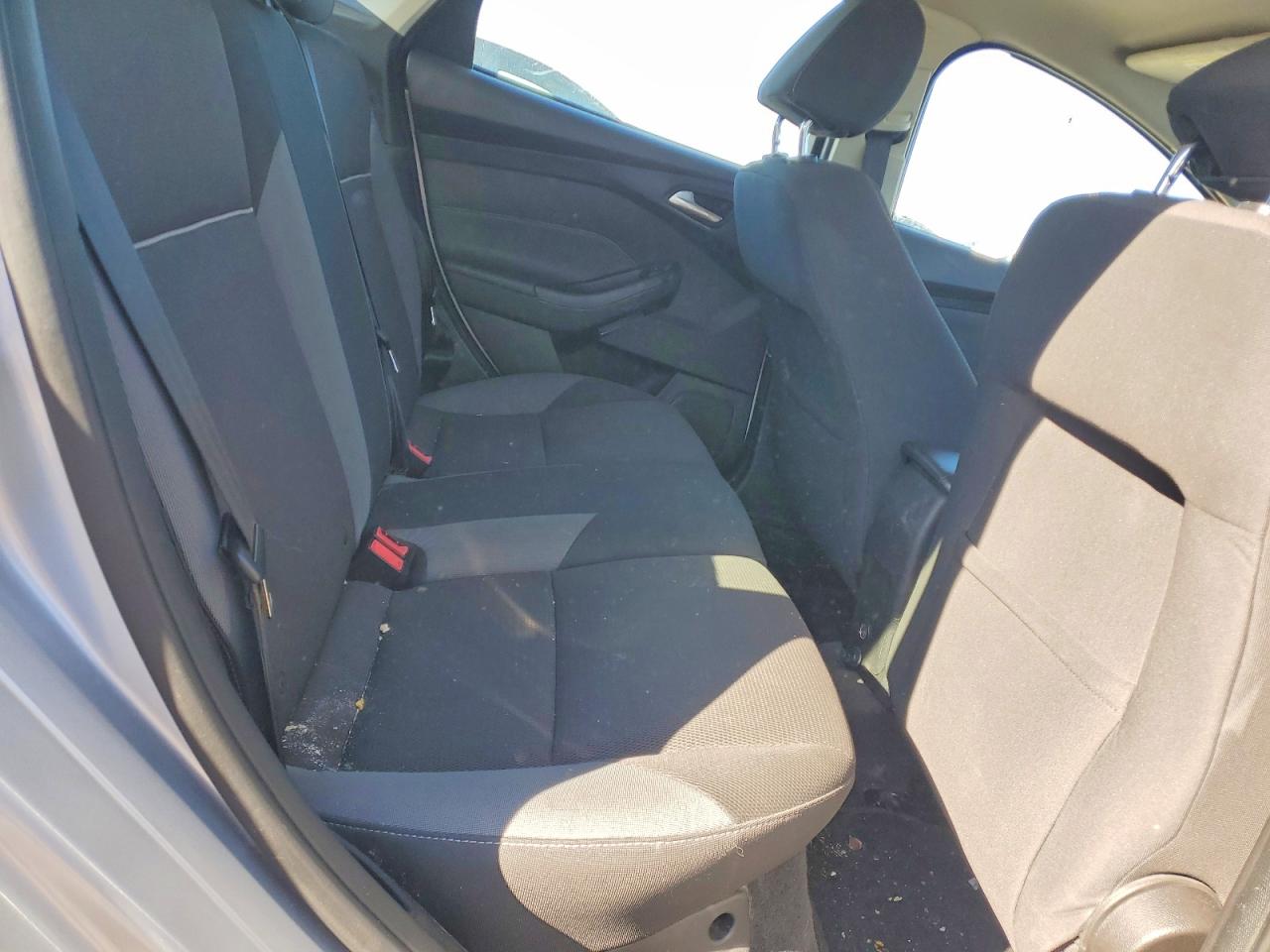 2013 FORD FOCUS SE photo 28