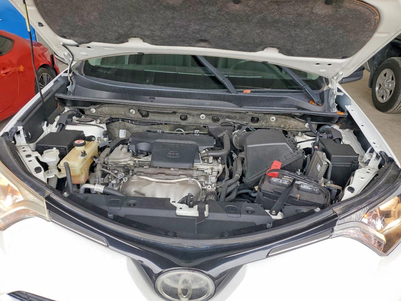 2017 TOYOTA RAV4 LE photo 12