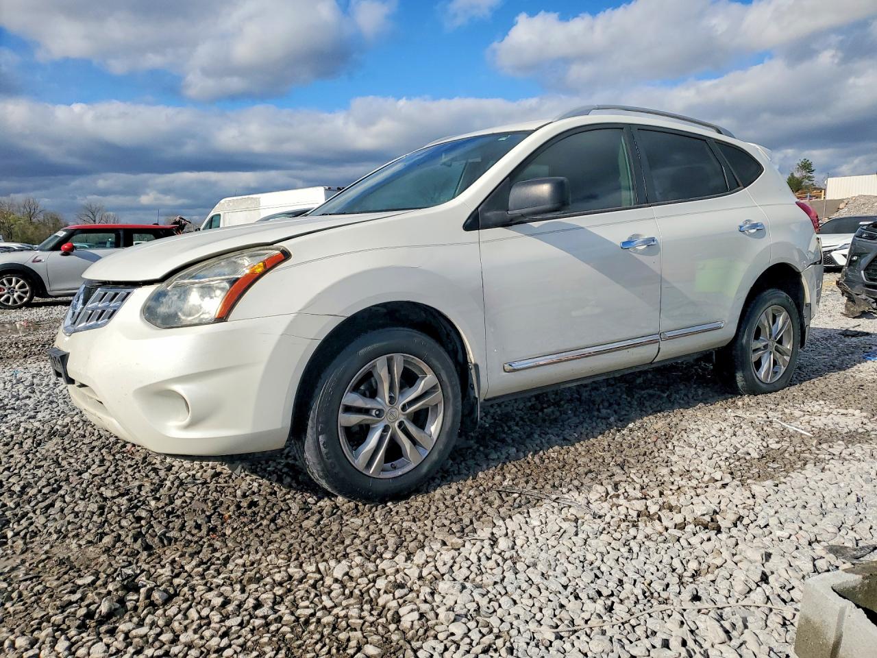2015 NISSAN ROGUE SELECT