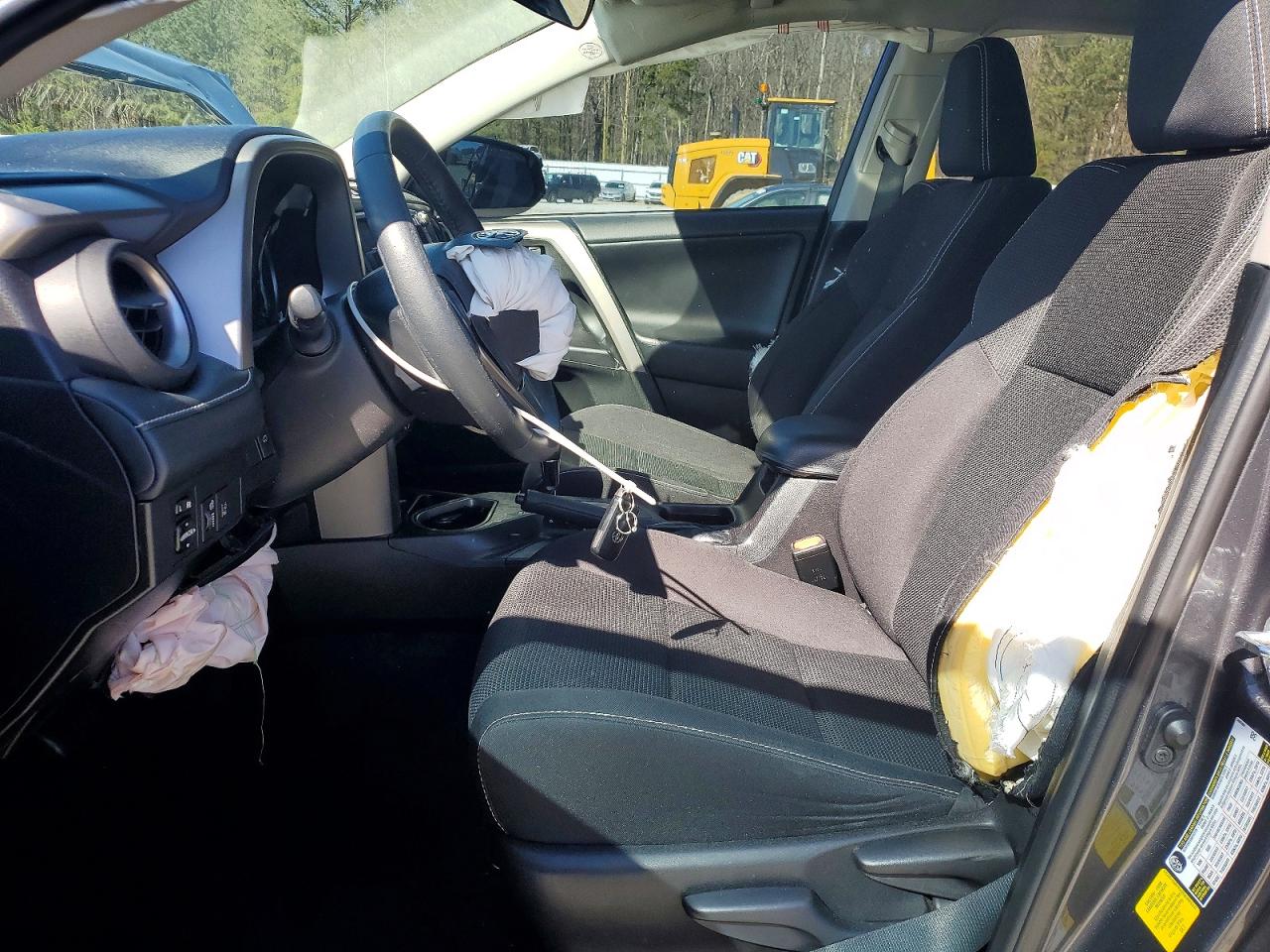 2018 TOYOTA RAV4 XLE photo 7