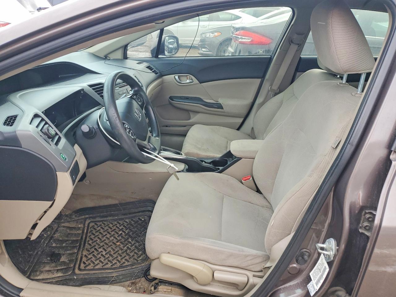 2012 HONDA CIVIC LX photo 7