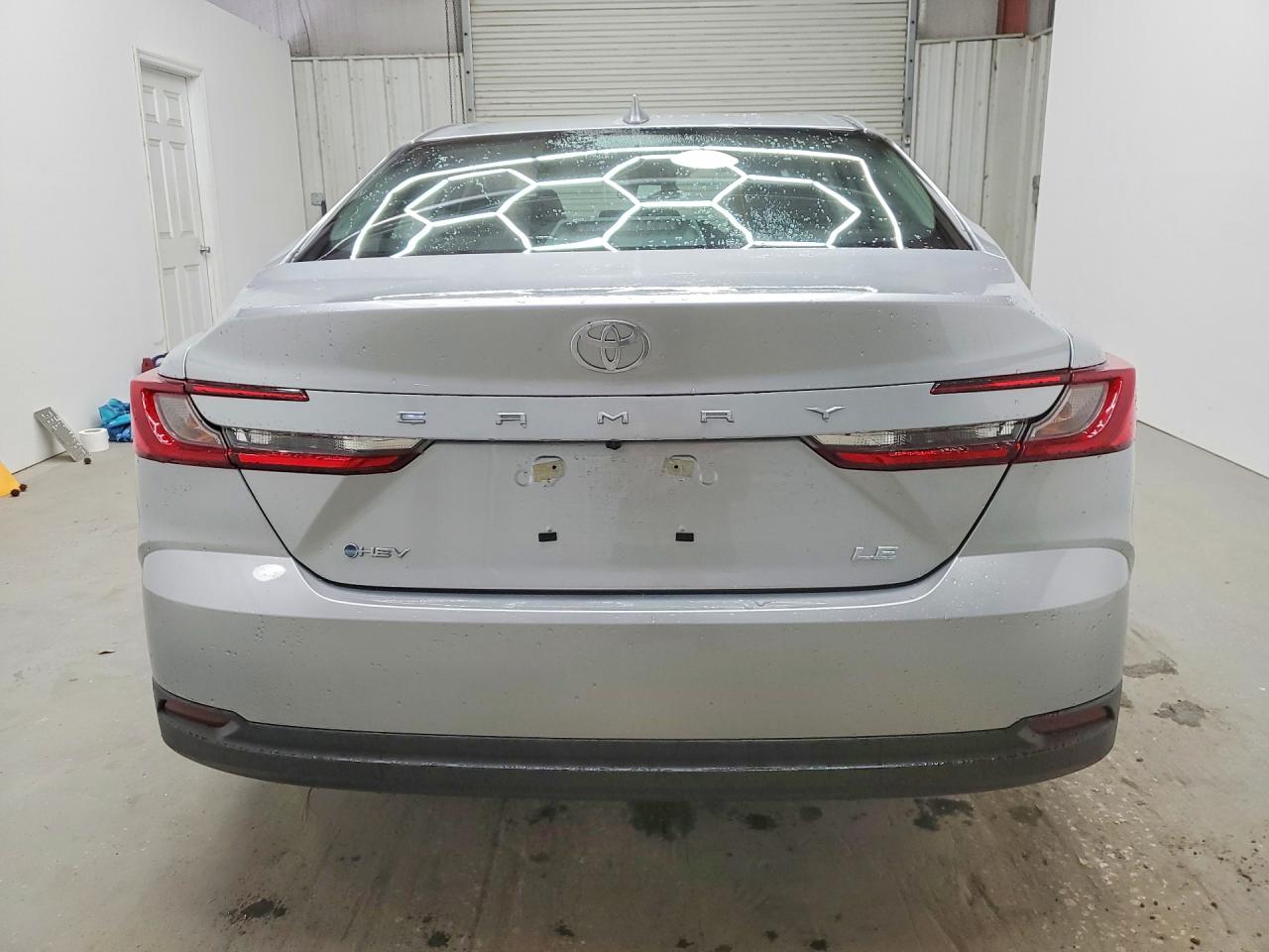 2026 TOYOTA CAMRY LE photo 16