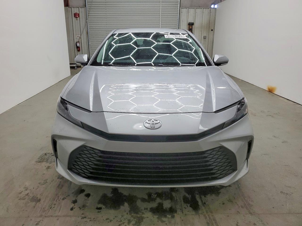 2026 TOYOTA CAMRY LE photo 13