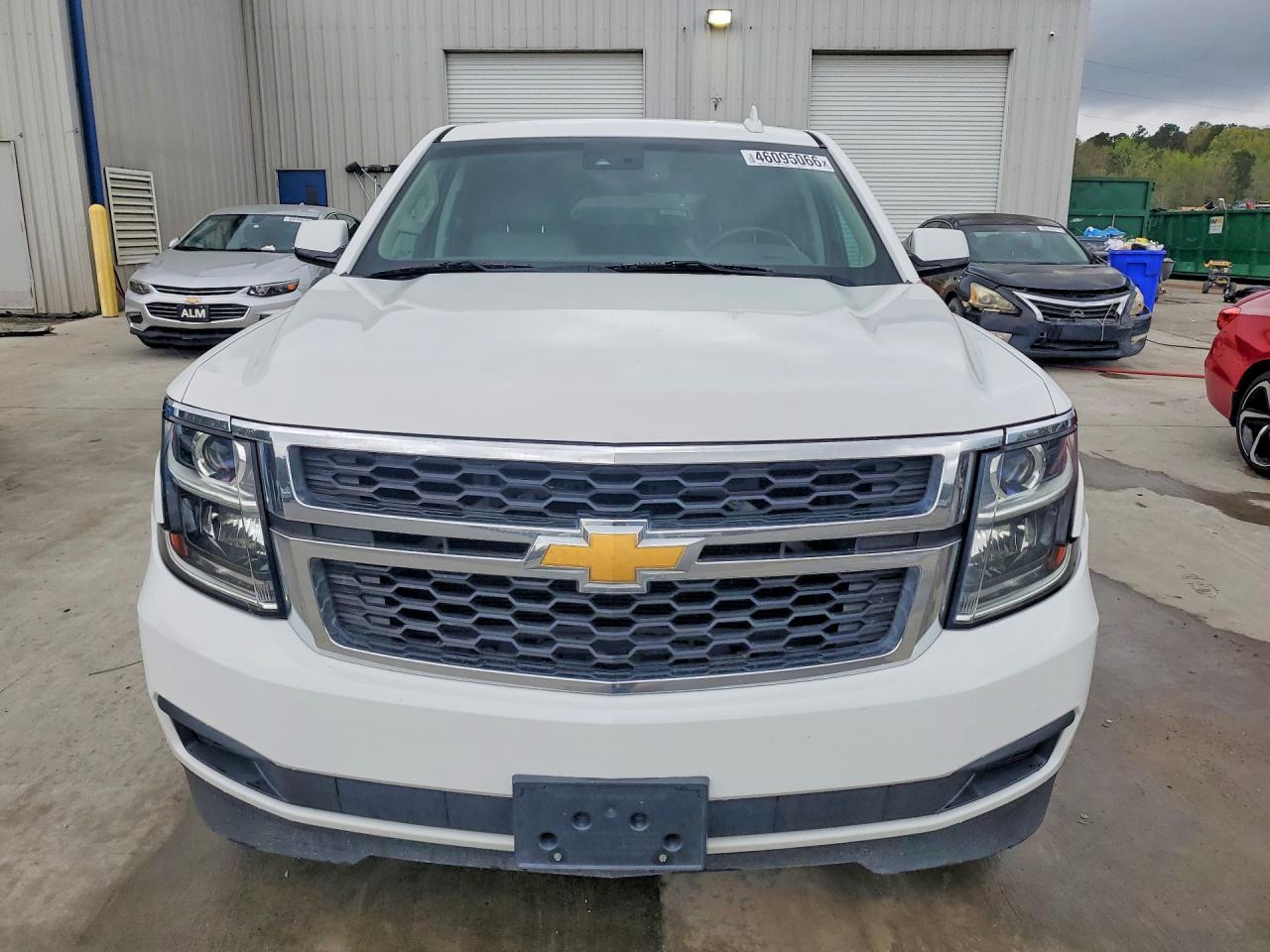 2016 CHEVROLET TAHOE C1500 LT photo 5