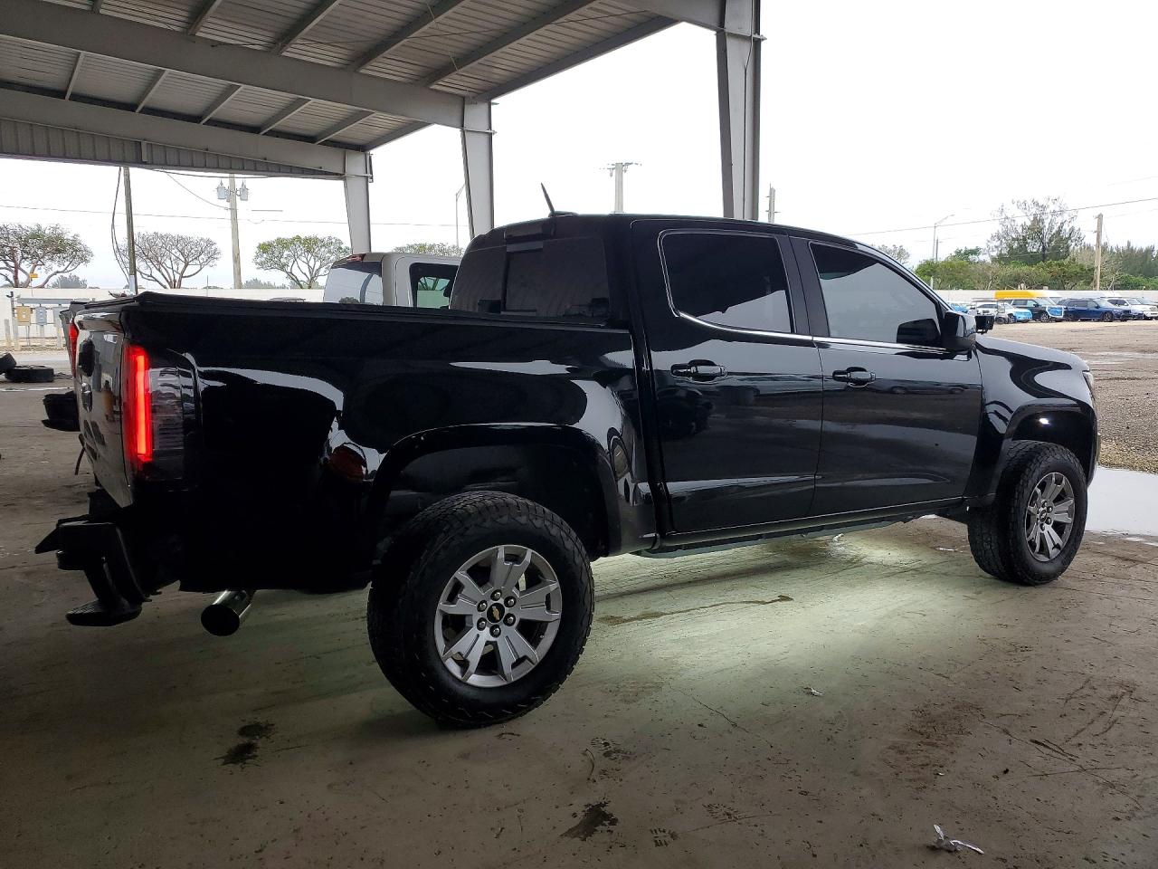 2020 CHEVROLET COLORADO LT photo 3