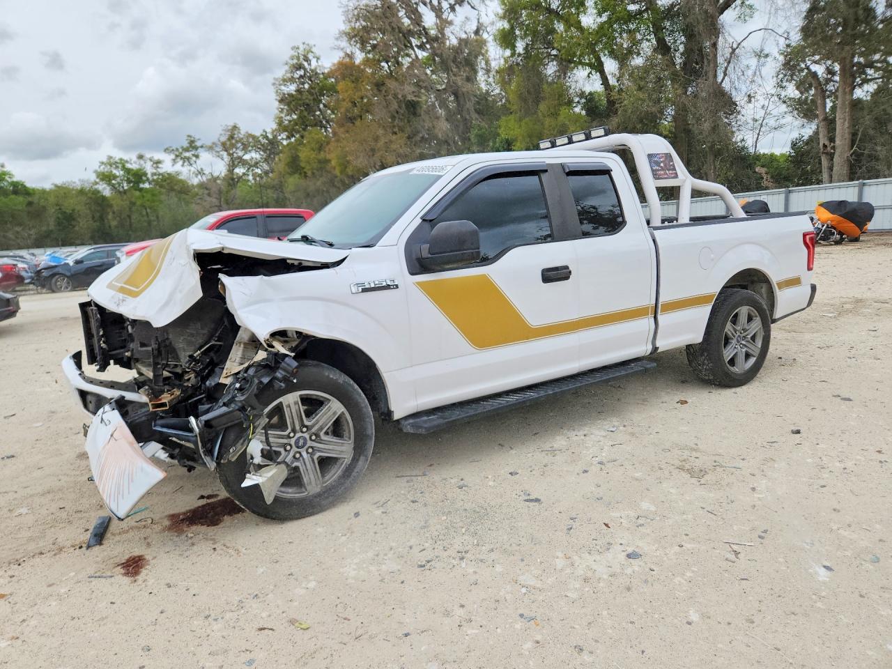 2015 FORD F150