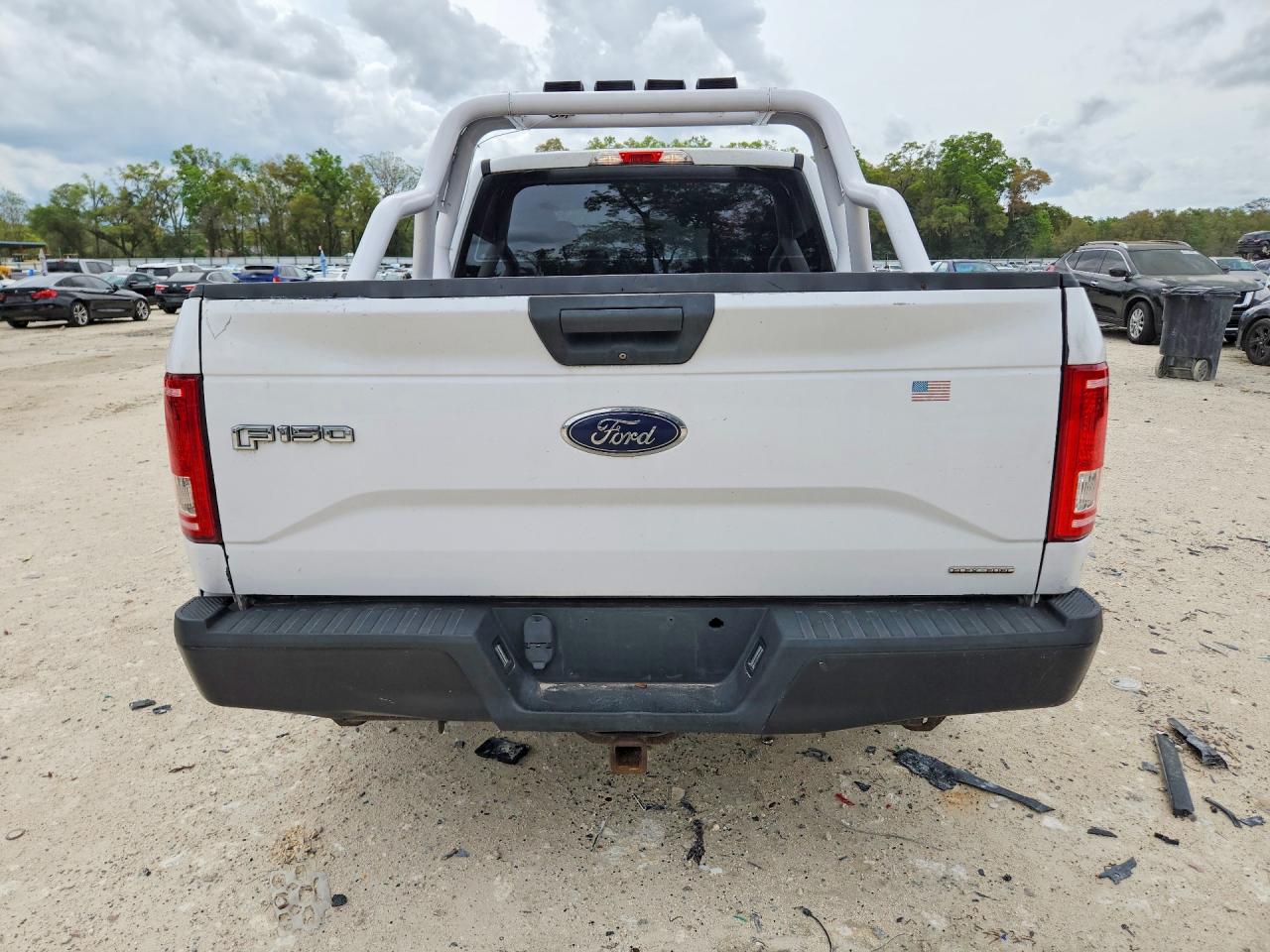 2015 FORD F150 SUPER CAB photo 16