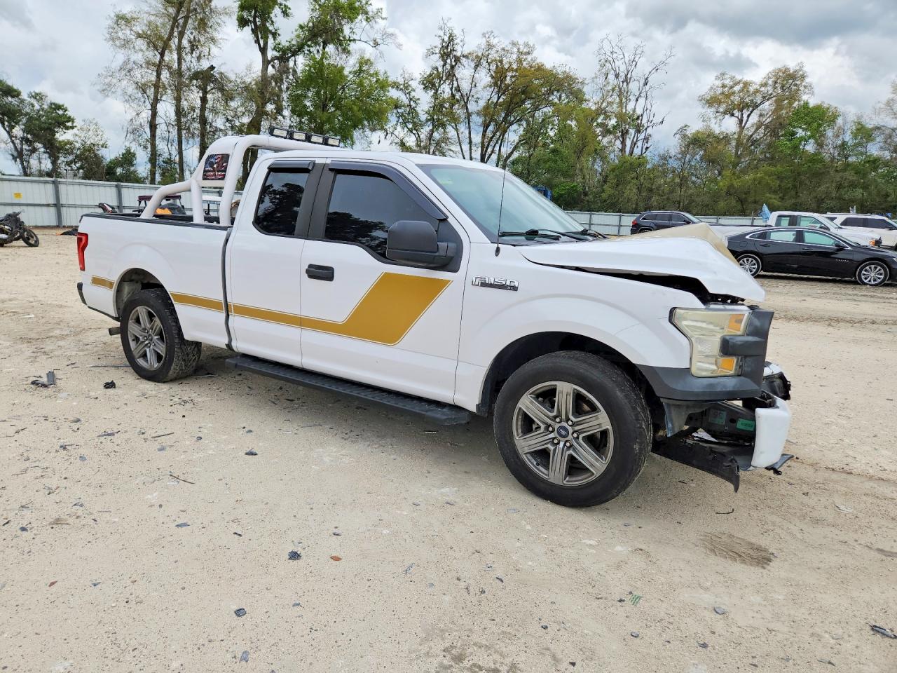 2015 FORD F150 SUPER CAB photo 10